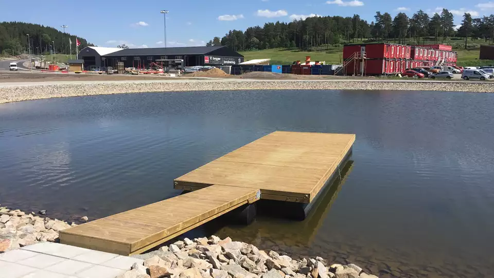 Brygga 6X3m + Landgång (Premium)